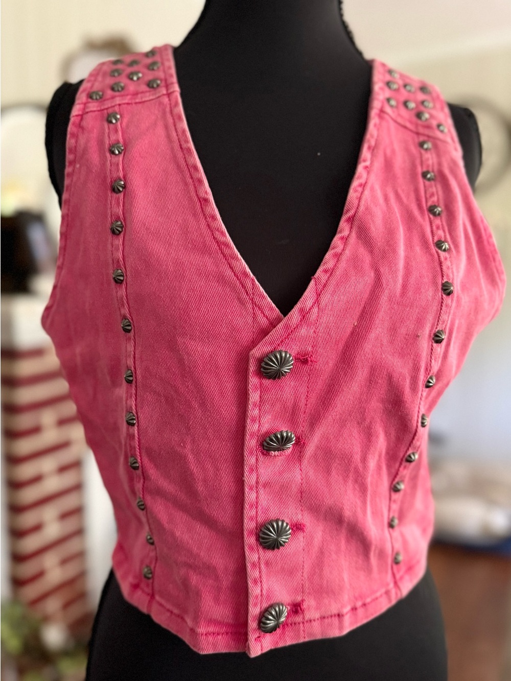 NWT Stay Fly Westernβ Boho Pink Studded Denim Vest - Women's Vest/Top Sm/Md